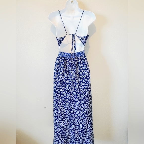 ZARA Boho Maxi Slip Dress Open Tie Back Blue & White Paisley Print Triangle - Picture 4 of 8